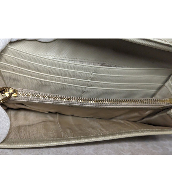 Prada Saffiano Leather Long Bifold Wallet Off White Authentic - Picture 5 of 16